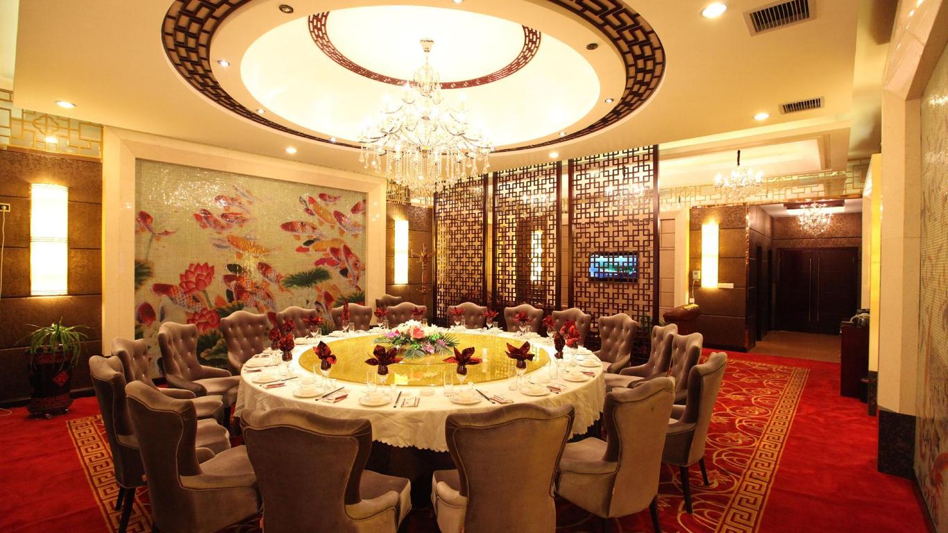 Wujiaqu Yingbin Hotel