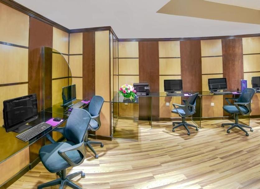 Business center Photo