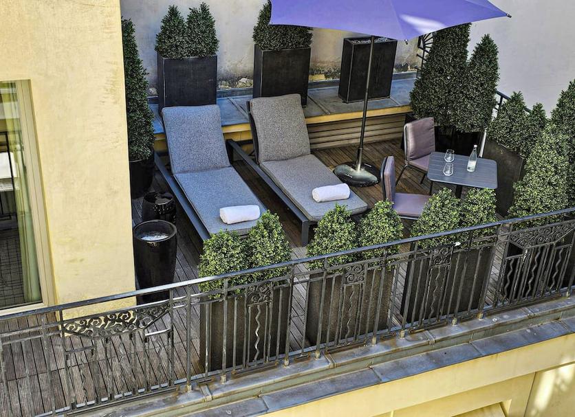 Balcony Photo
