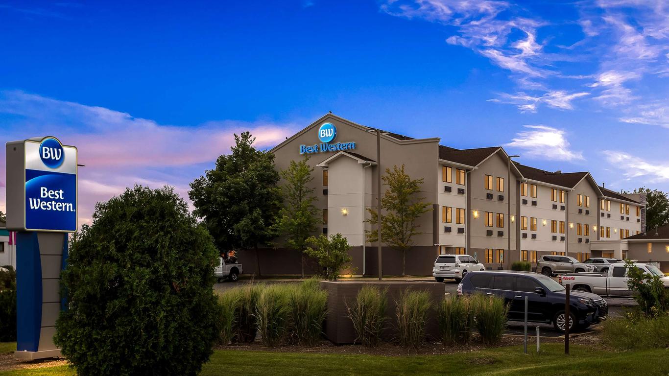 Best Western Oswego Hotel