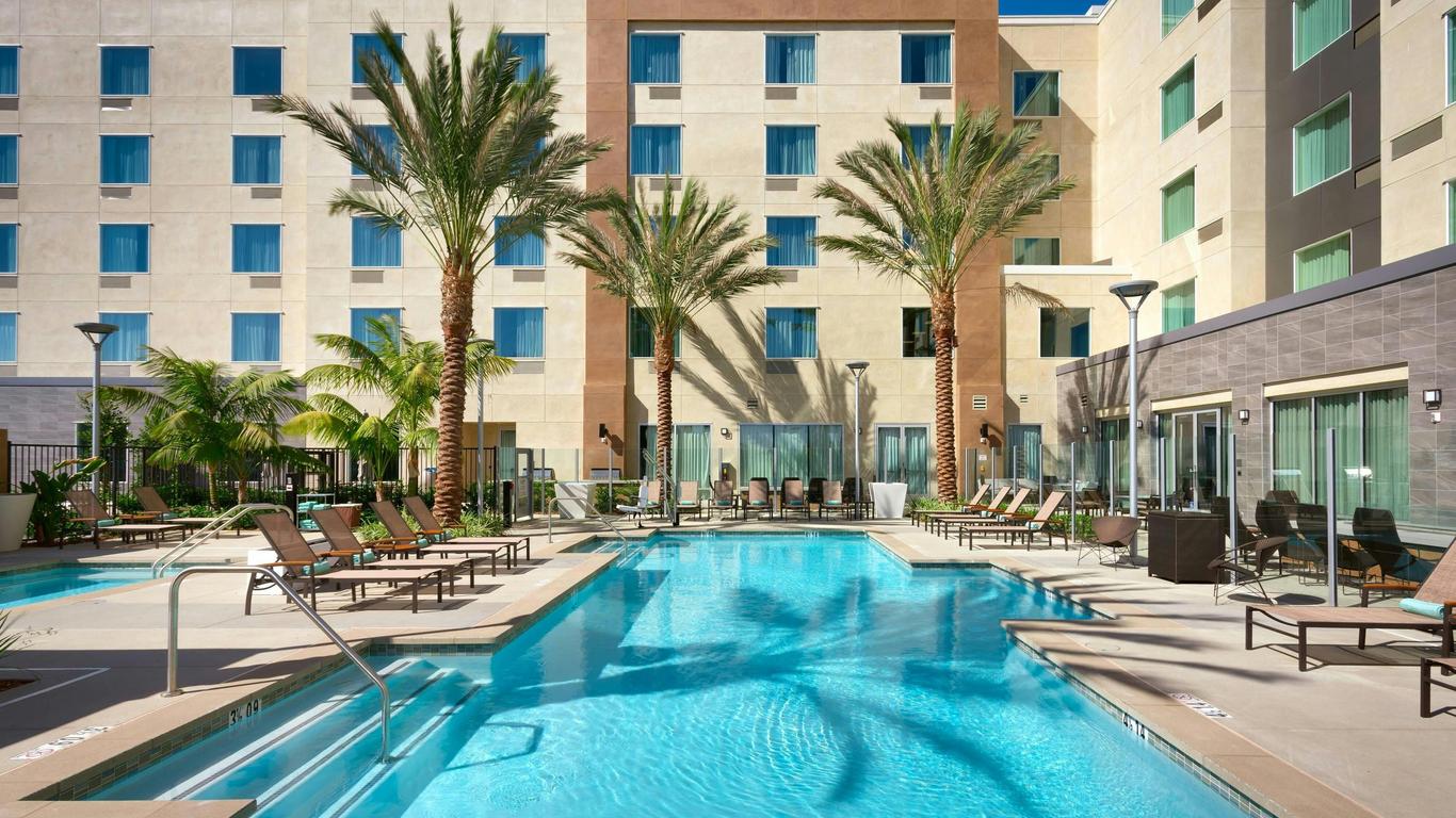 Courtyard By Marriott Los Angeles Lax/Hawthorne