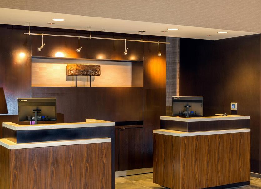 Front desk Photo