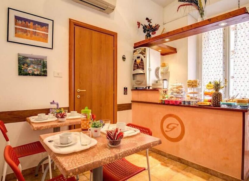 Dining room Photo