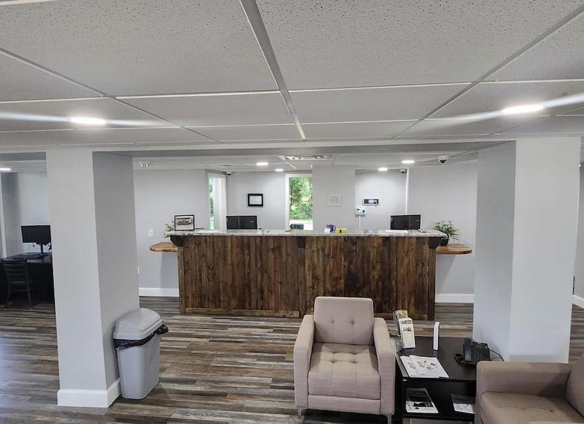 Front desk Photo