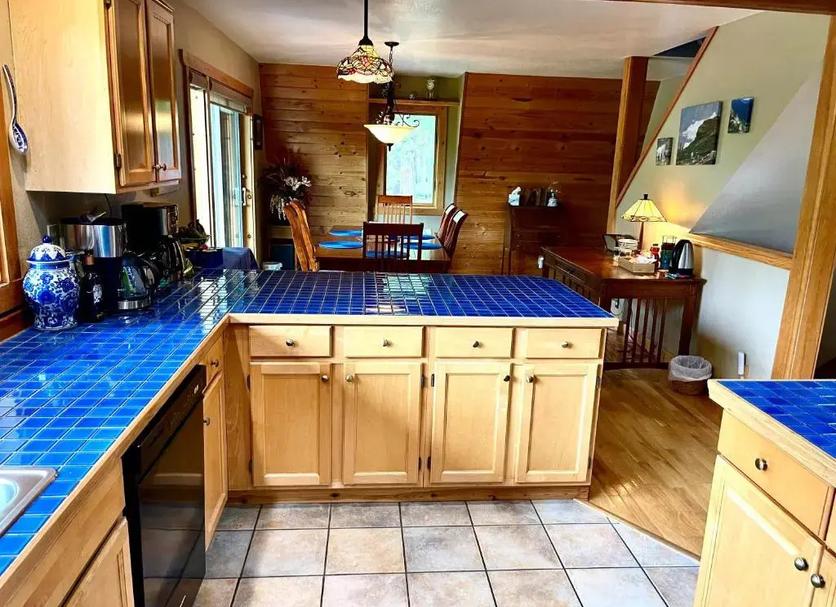 Kitchen Photo