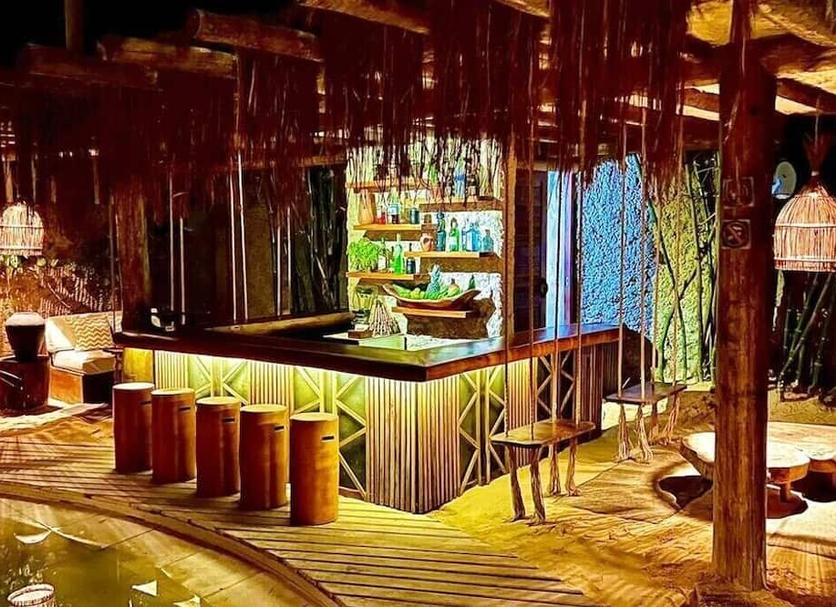 Bar Photo