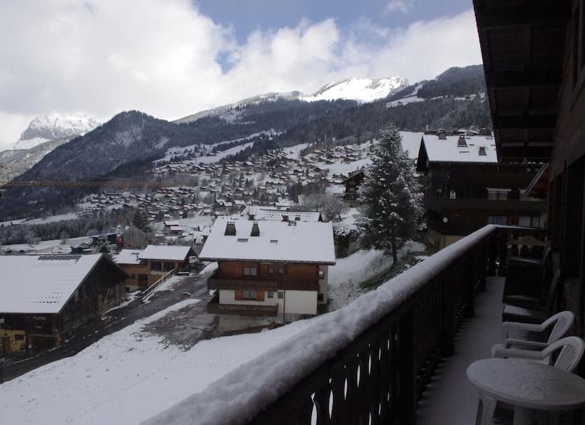 Balcony Photo