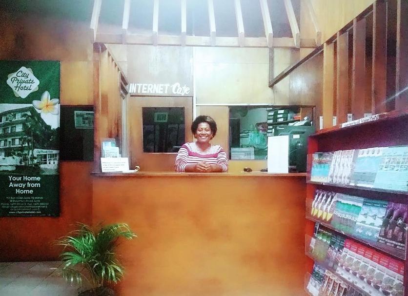 Front desk Photo