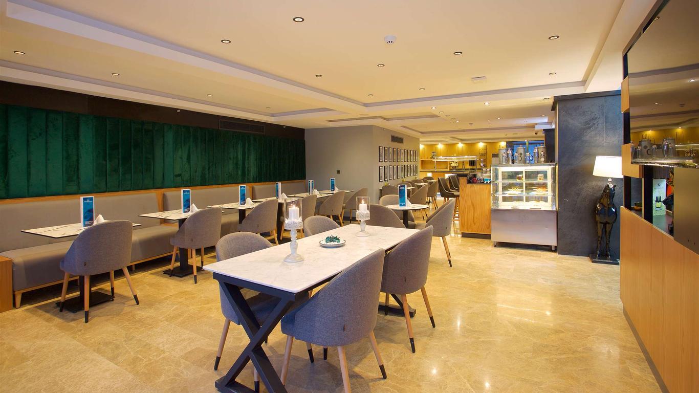Days Inn by Wyndham Istanbul Arnavutkoy