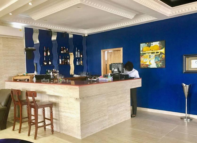 Bar Photo
