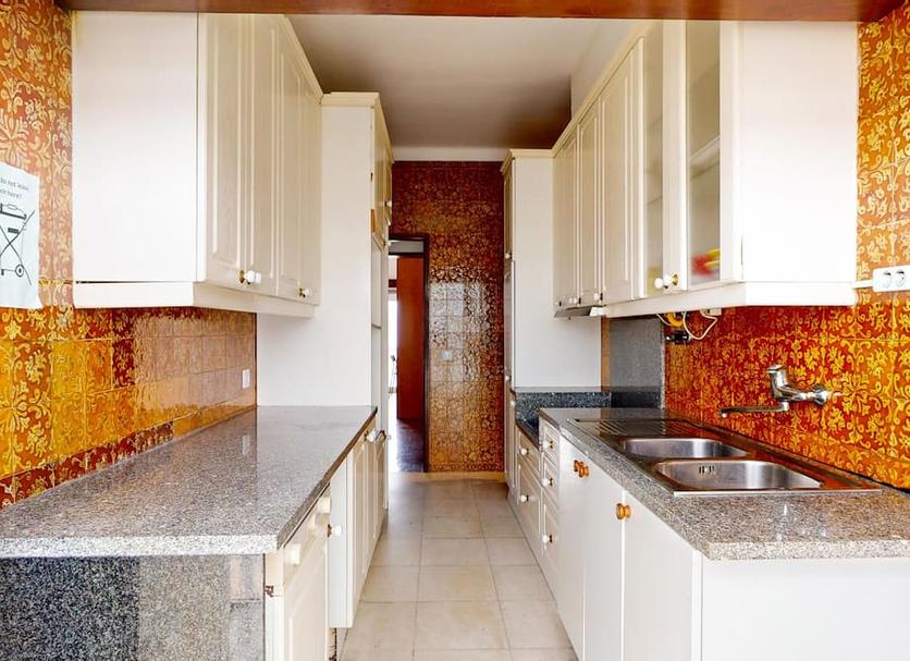 Kitchen Photo
