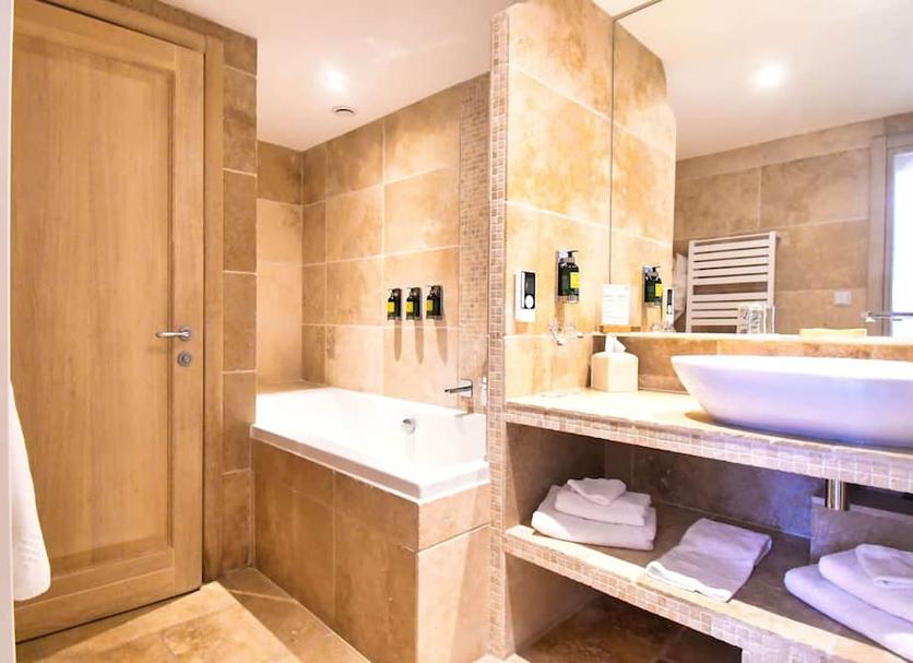 Bathroom Photo