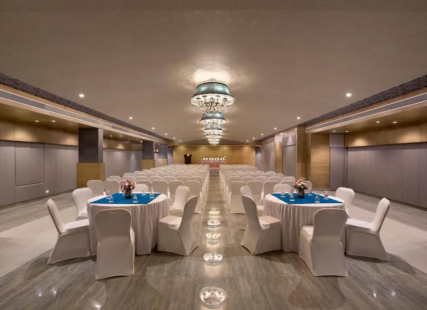 Banquet hall Photo