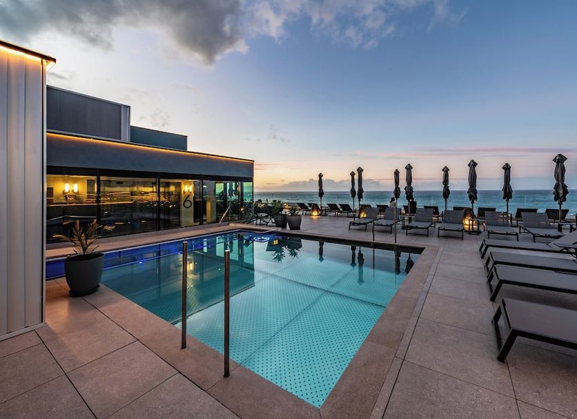 Silken Saaj Maar - Adults Only in Puerto de la Cruz, rooftop pool with sun loungers and sea view