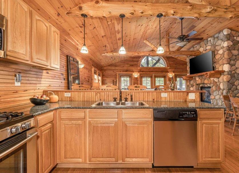 Kitchen Photo