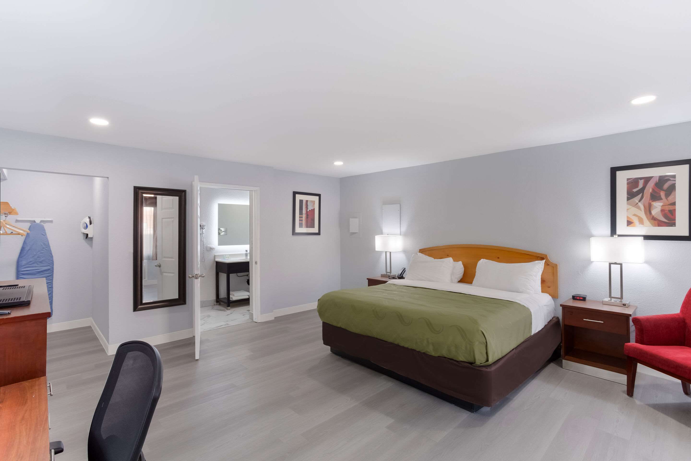 Bedroom
