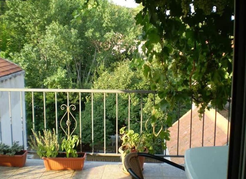 Balcony Photo