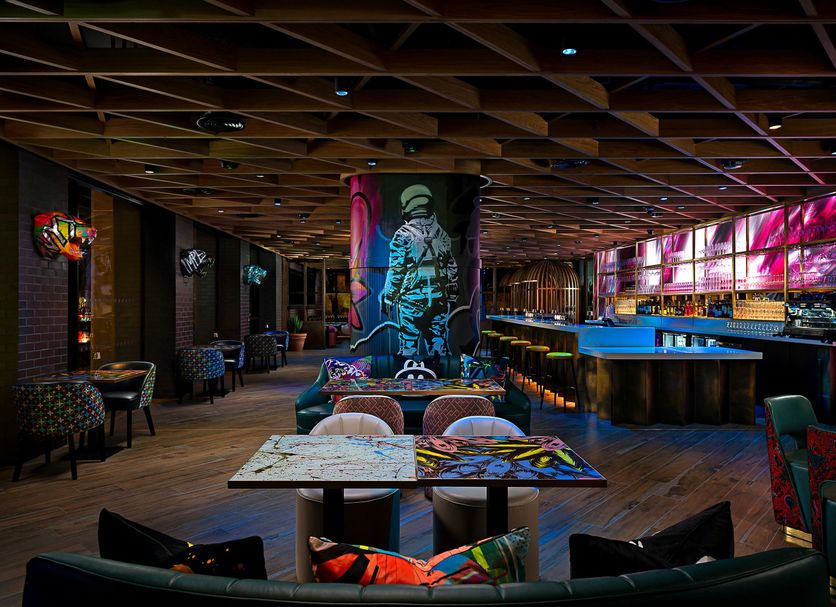 Bar Photo