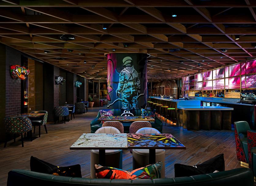 Bar Photo