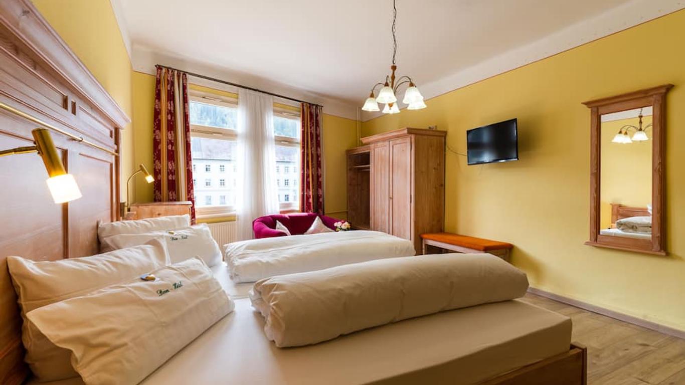 Dom-Hotel