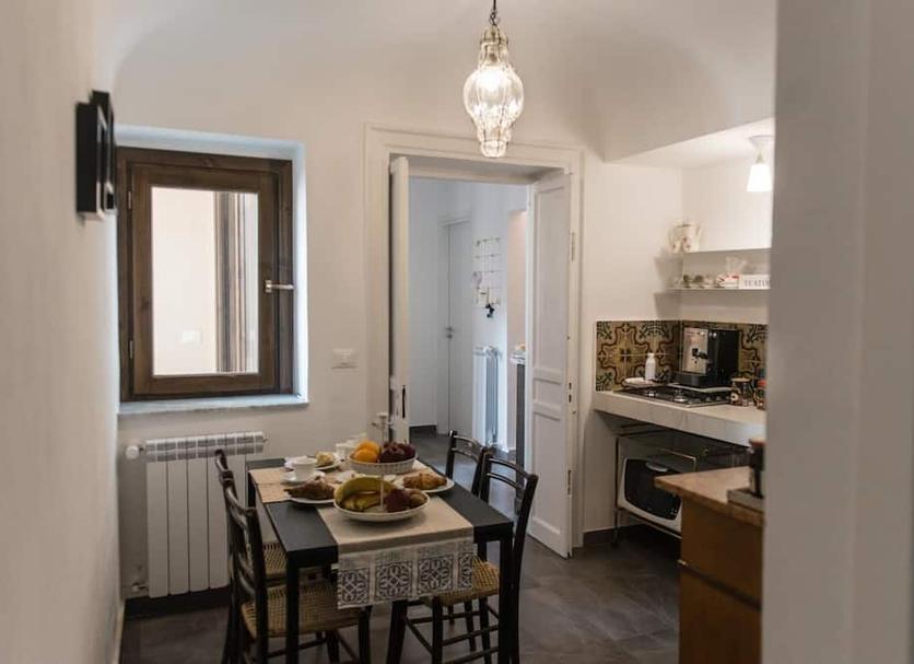 Dining room Photo