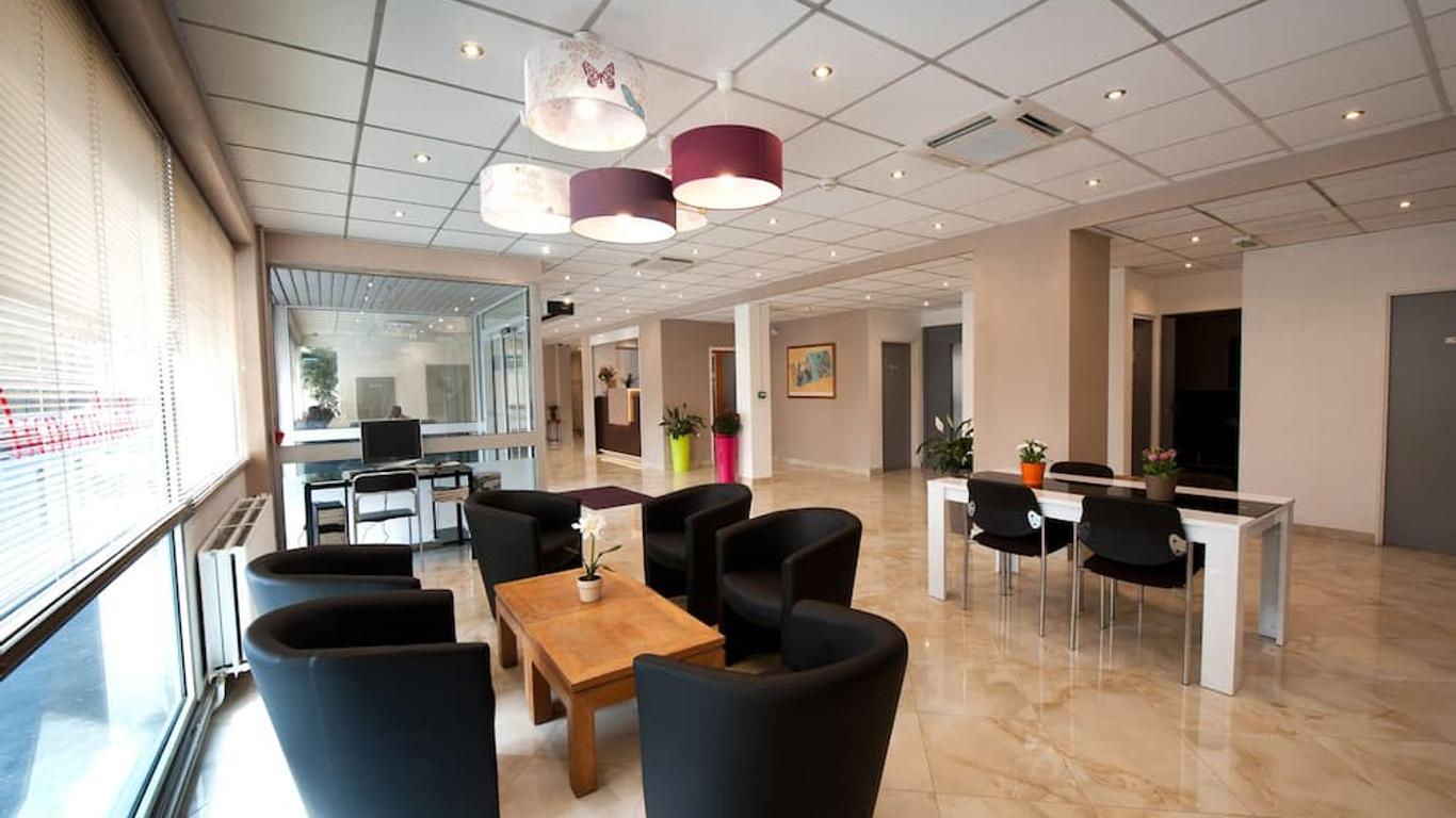 Milton Hotel