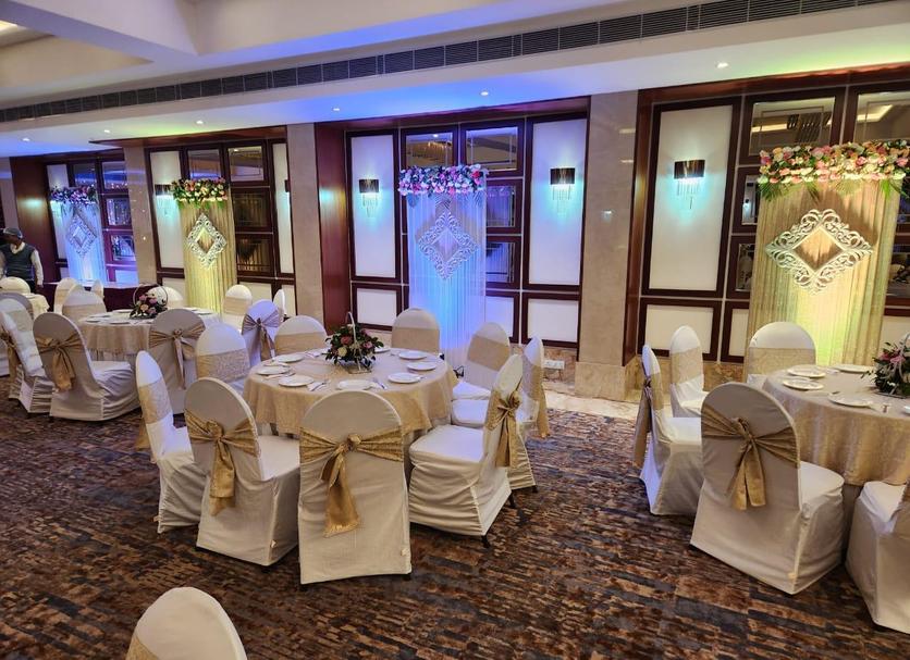 Banquet hall Photo