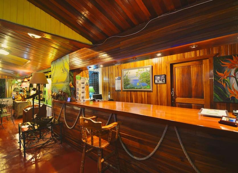 Bar Photo