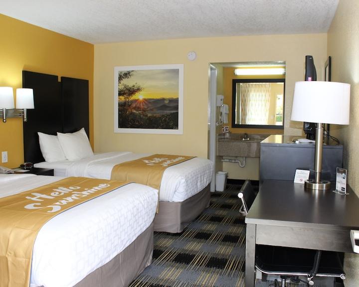 best hotels in canton ga