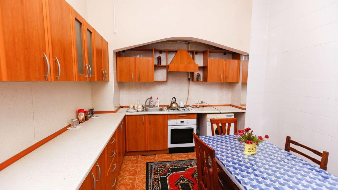 Retro Baku - Hostel