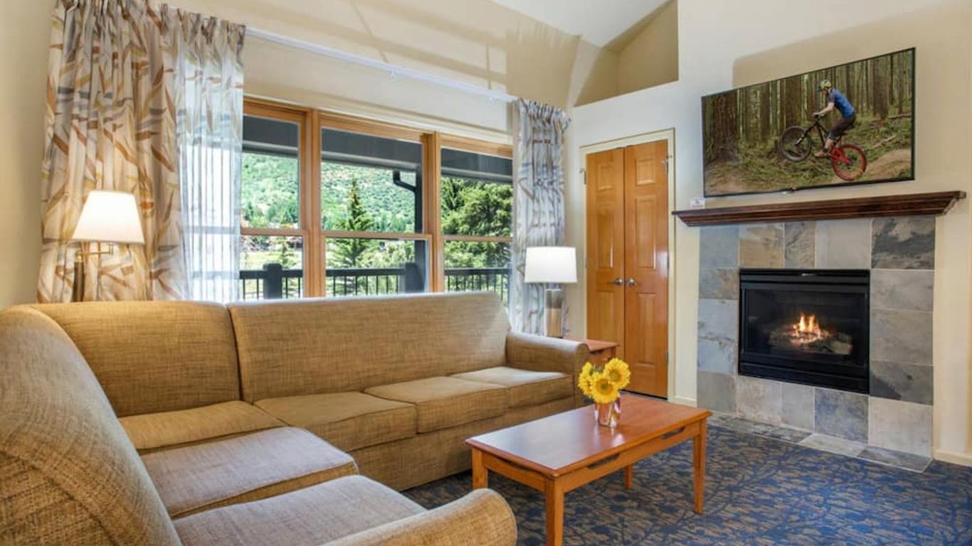 Bluegreen's StreamSide at Vail