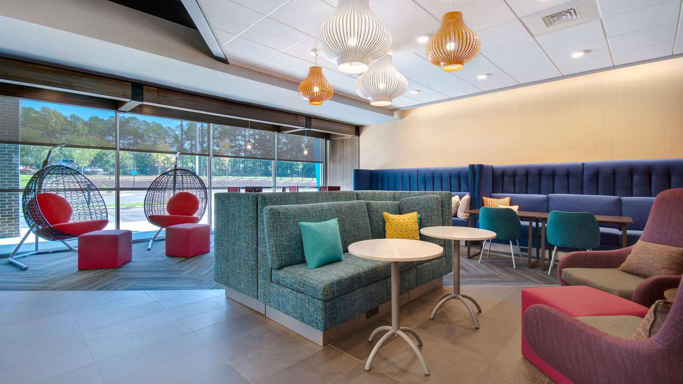Tru by Hilton Wake Forest Raleigh North