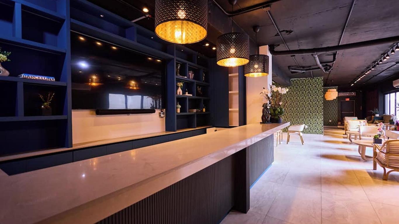 Ola Boutique Hotel