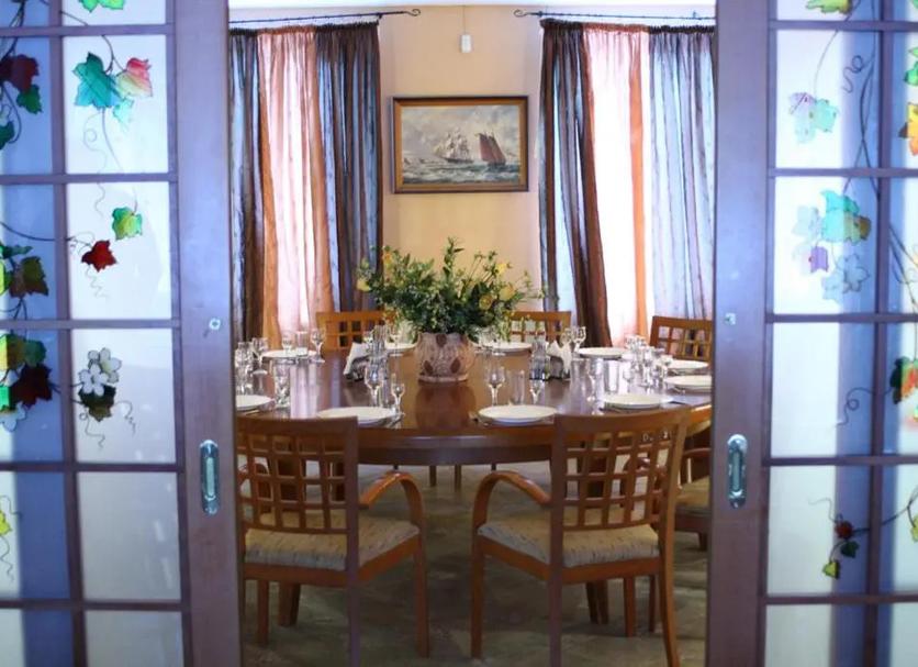 Dining room Photo
