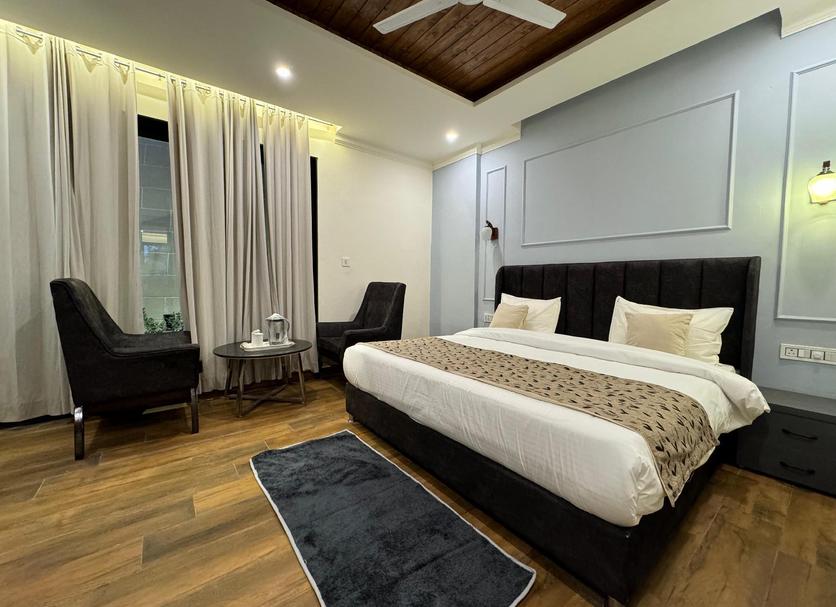 Bedroom Photo