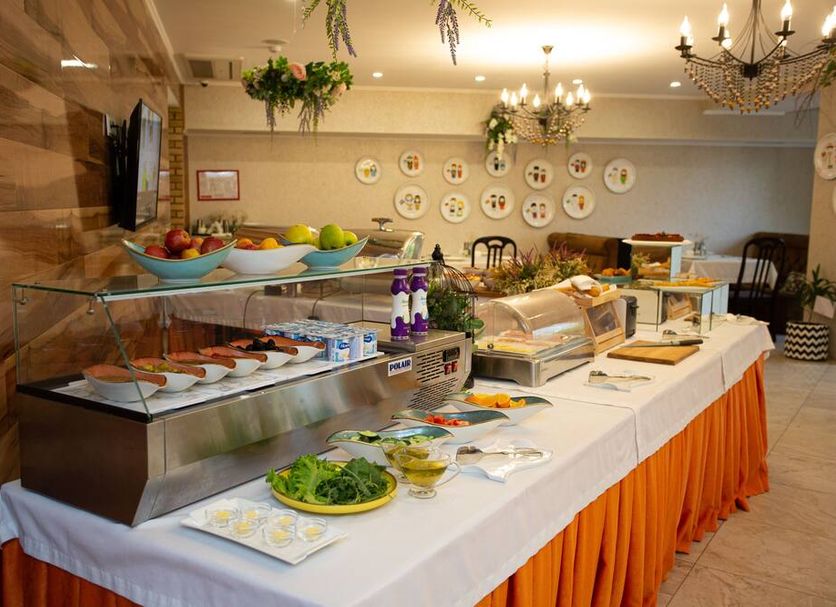 Buffet Photo