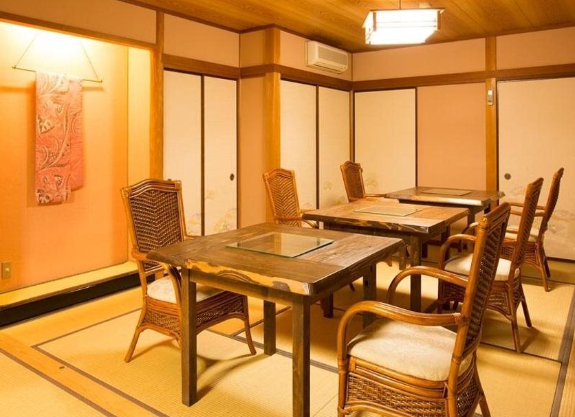Dining room Photo