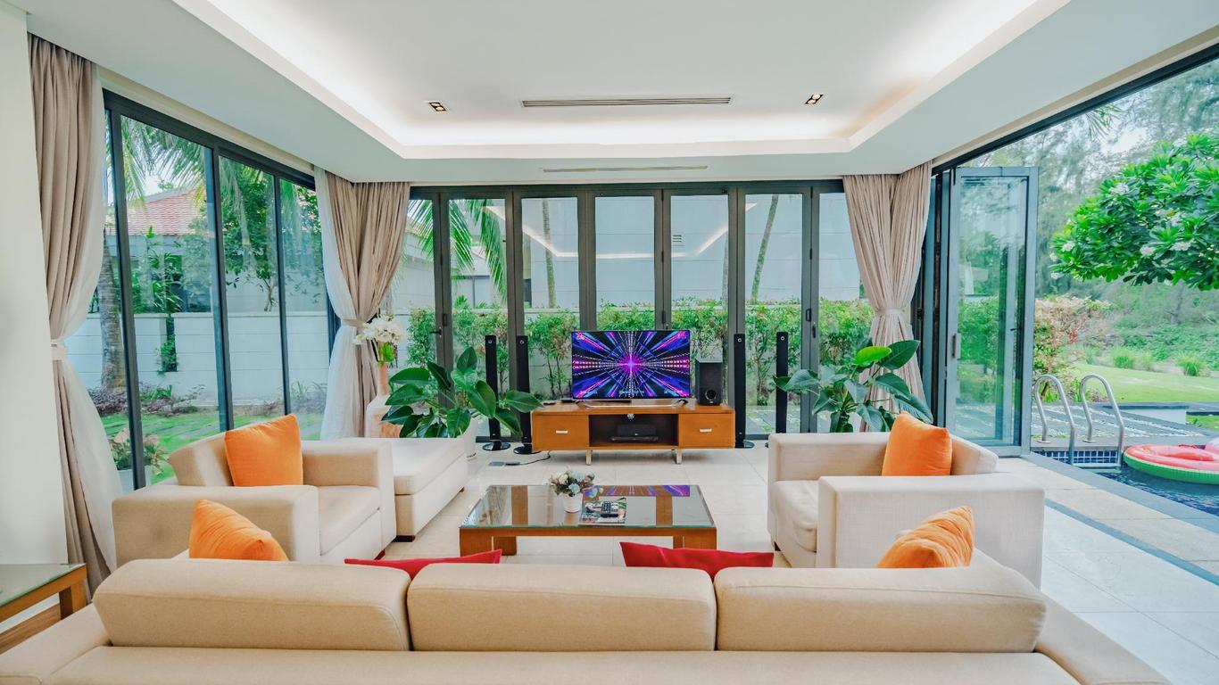 Ocean Luxury Villas Danang