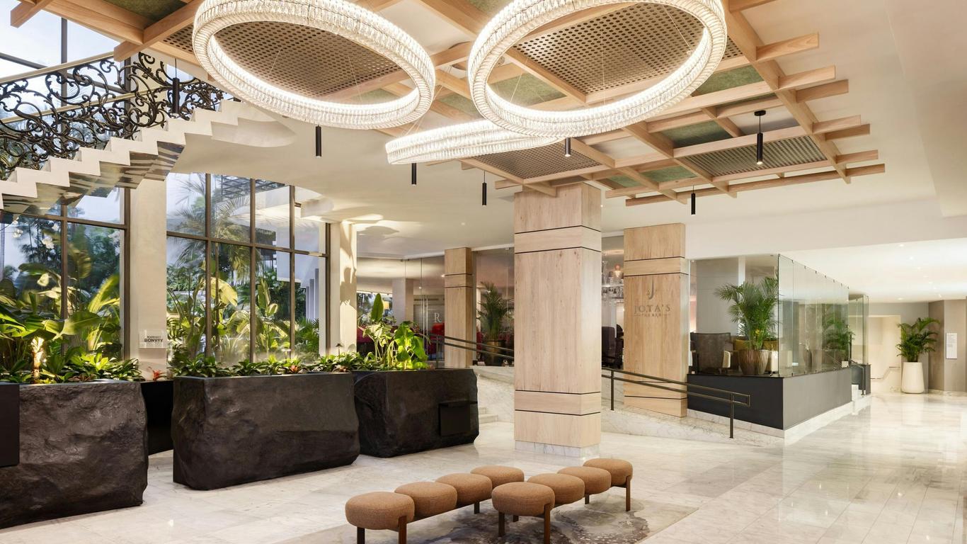 Renaissance Panama City Hotel