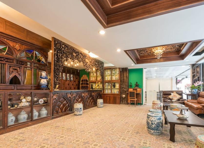 Lobby Photo