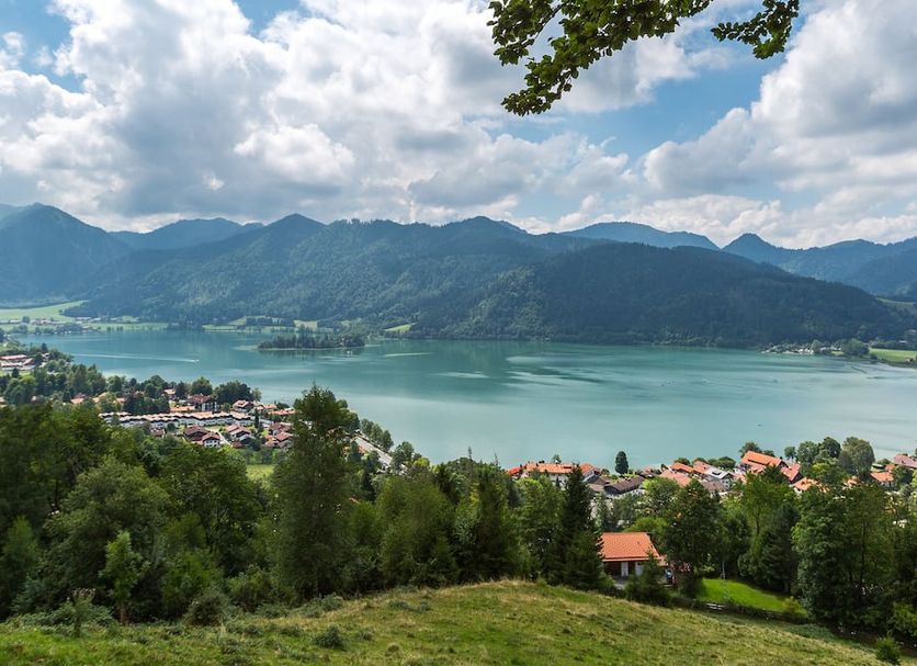 Karma Bavaria in Schliersee with lake and mountain views over the village