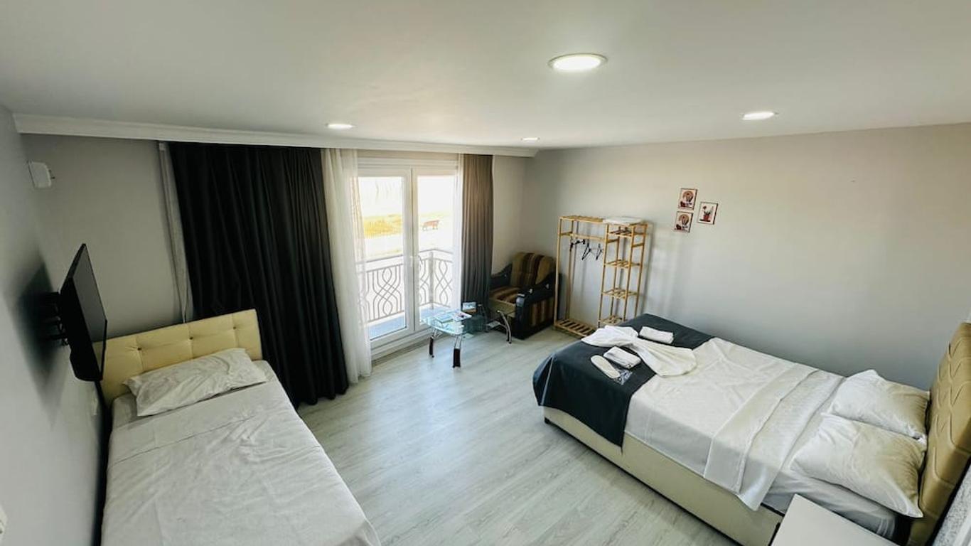 Airport Black Sea Hotel & Restaurant