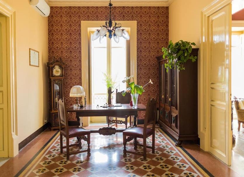 Dining room Photo