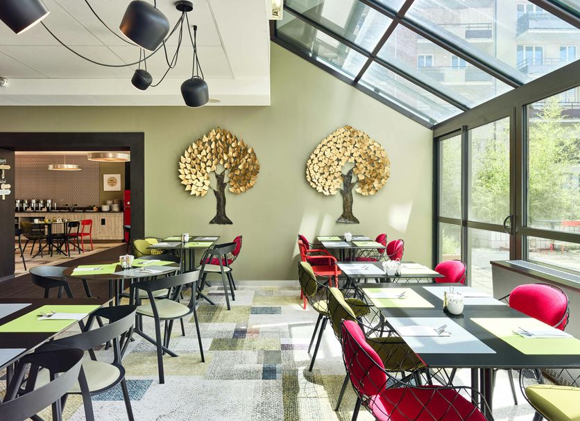 Restaurant Photo