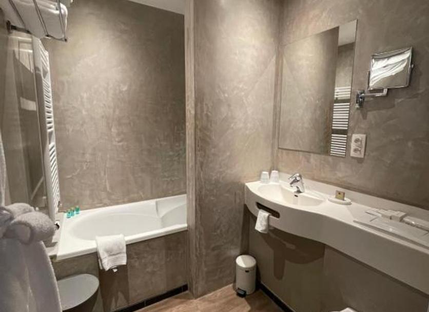 Bathroom Photo
