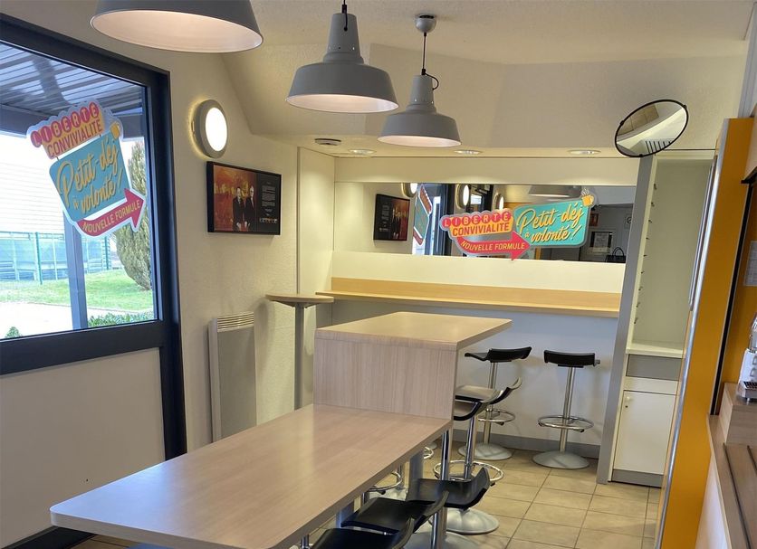 Dining room Photo