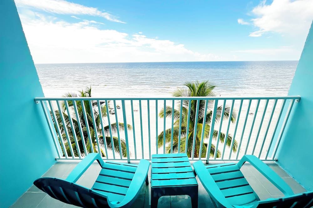Lani-kai　GENiS Lani Kai Island Resort from $130. Fort Myers Beach Hotel Deals
