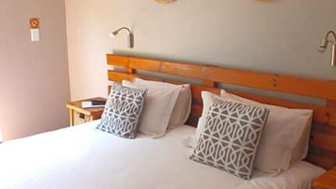 Aero Lodge Guest House
