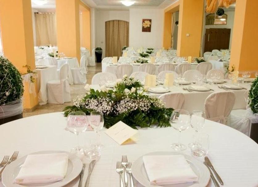Banquet hall Photo