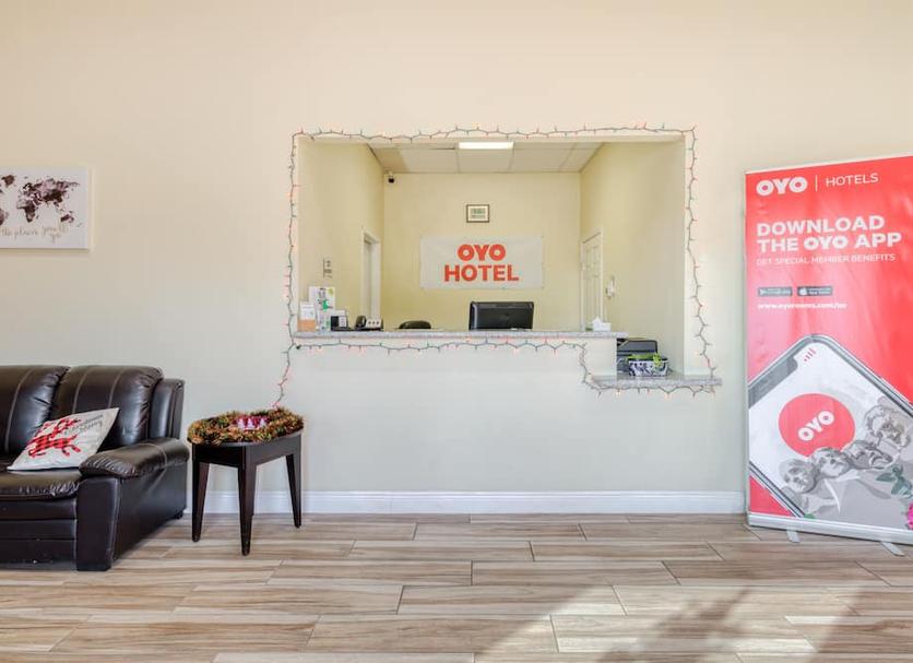 Front desk Photo
